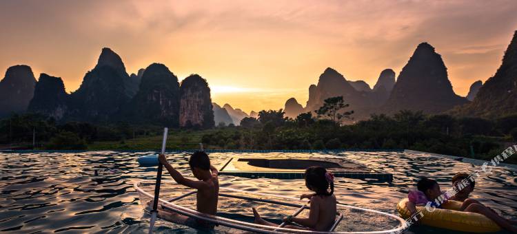 在水一方酒店(阳朔十里画廊遇龙河店)图片