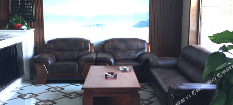 化德德广源商务酒店图片