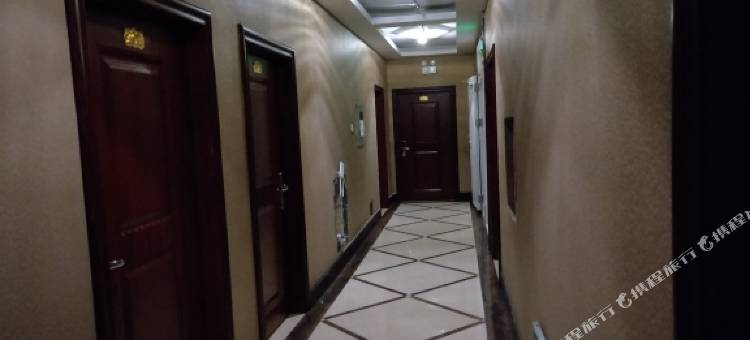 萝北嘉盛快捷宾馆图片