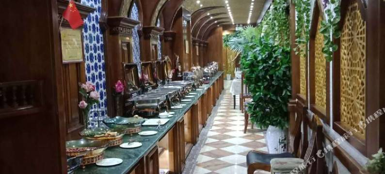 喀什努尔兰大饭店图片