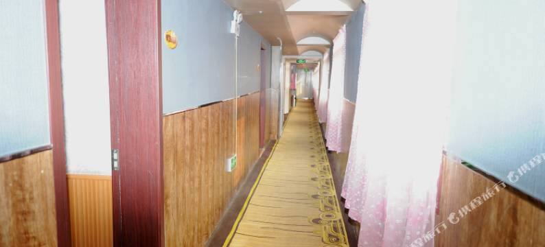 金叶子酒店(三门峡职业技术学院店)图片