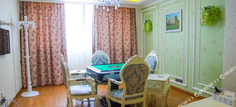 重庆雅斯顿酒店(龙湖时代天街歇台子地铁站店)图片