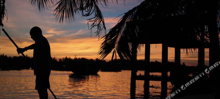 雷州黄金海岸大酒店图片