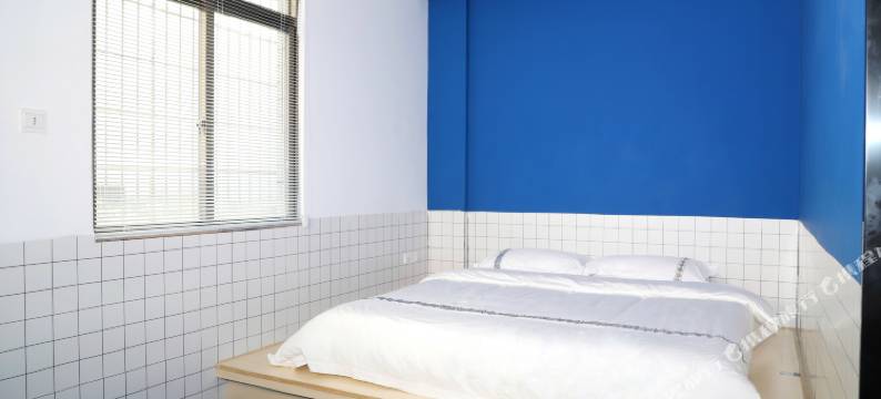 INS公寓(湛江广东海洋大学湖光岩店)图片