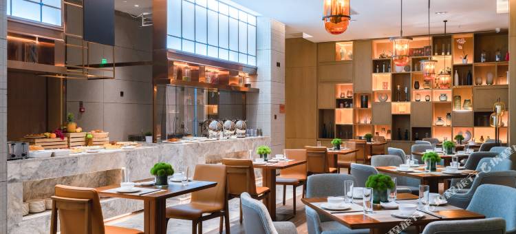 西双版纳思瑞秋艺术酒店(告庄星光夜市店)图片