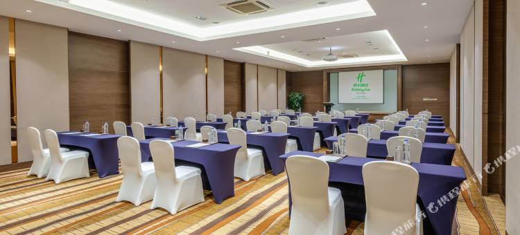 上海大华虹桥假日酒店图片