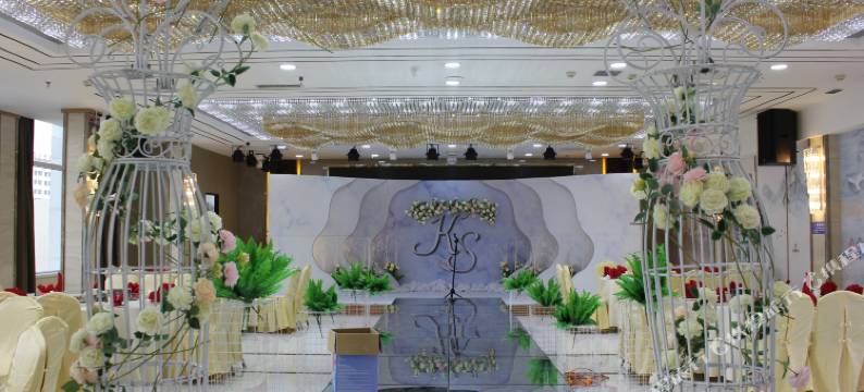 平凉新都酒店(新世纪购物广场第二人民医院店)图片