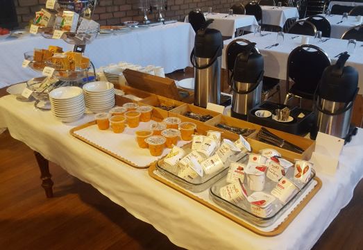 Apollo Bay Motel & Apartments Hotel Overview