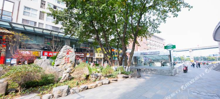玺阁宾馆(重庆江北国际机场渝北广场地铁站店)图片