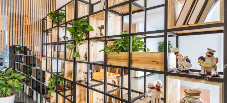 花居轻奢酒店(苏州观前街北寺塔地铁站店)图片