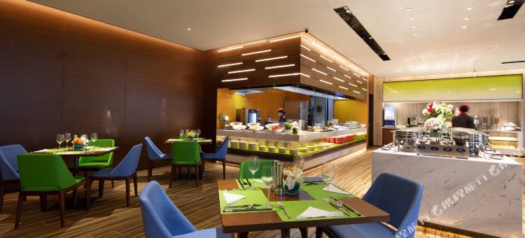 杭州萧山人民广场希尔顿欢朋酒店图片