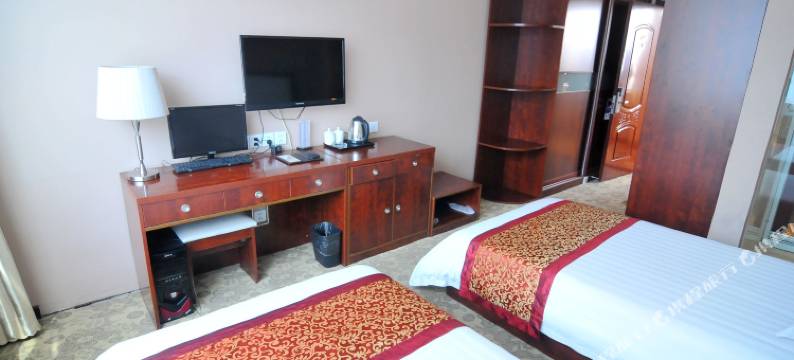 喆悦精品连锁酒店(青岛君峰路地铁站店)图片