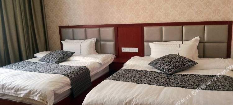 若尔盖福盛源酒店图片