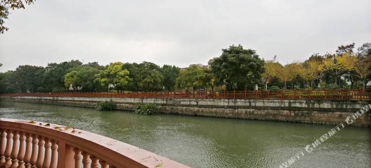 柏友青年旅社(上海虹桥机场吴中路店)图片