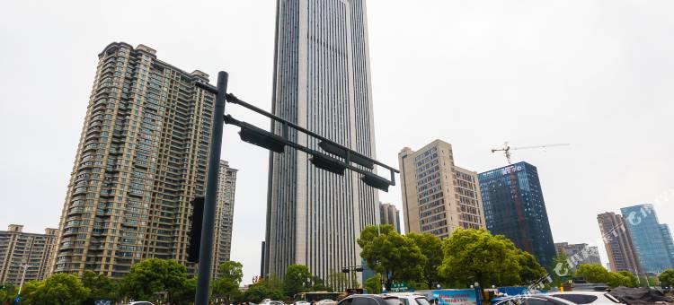 如家派柏·云酒店(杭州加州阳光金鸡路地铁站店)图片