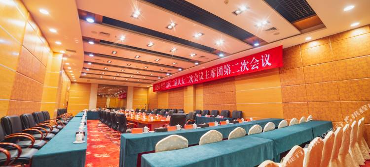 发国大酒店(大连普兰店火车站店)图片