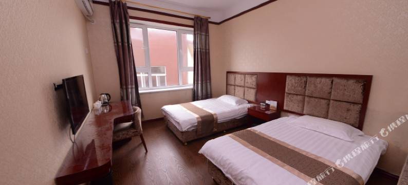 五常爱丁堡假日酒店图片