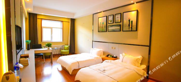 围场锦程优选假日酒店(围场客运站店)图片