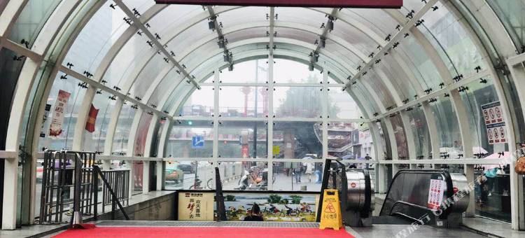 艾豪森酒店(西安陕西历史博物馆小寨地铁站店)图片