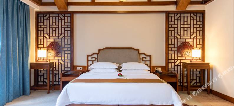 资兴奇石文化酒店(东江湖景区店)图片