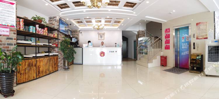 星期天商务宾馆(哈密迎宾大道店)图片
