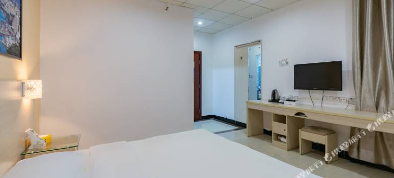 东南酒店(横州汽车站店)图片