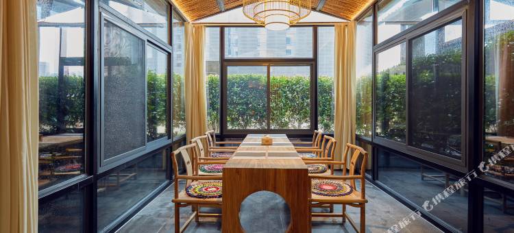 品缦·芸酒店(长沙高铁南站沙湾公园地铁站店)图片