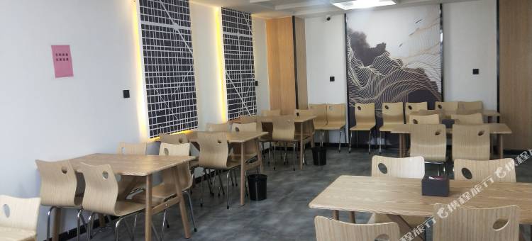 尚客优精选酒店(商丘师范学院店)图片