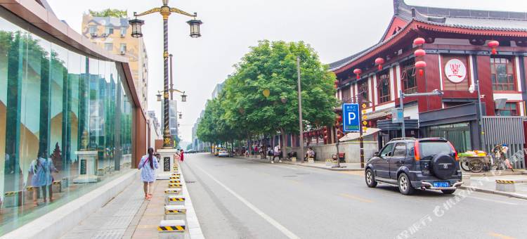 龙凤宾馆(西安大雁塔南广场店)图片