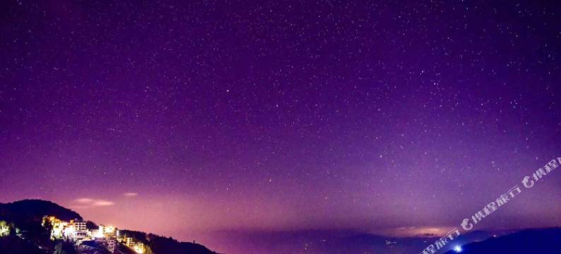 元阳多依树朵朵云阁图片