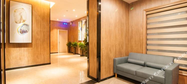 致馨栀子花开酒店(大学城医专店)图片