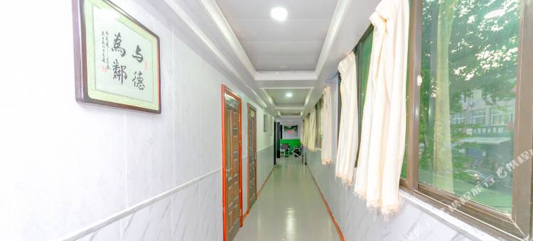 西安银河旅馆(大明宫遗址公园店)图片
