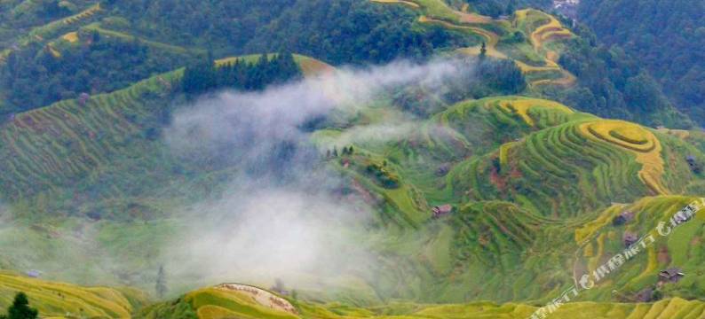 从江加榜梯田万隆庄客栈图片