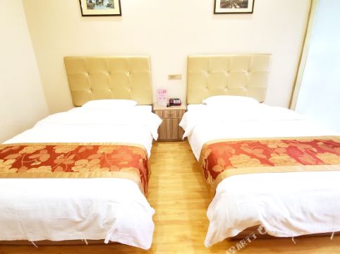 城固松鼠便利(荷花园店)购物攻略,松鼠便利(荷花园店)物中心/地址