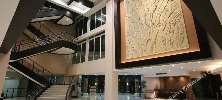 坦扎绿洲度假村酒店(Tanza Oasis Hotel and Resort Cavite)图片