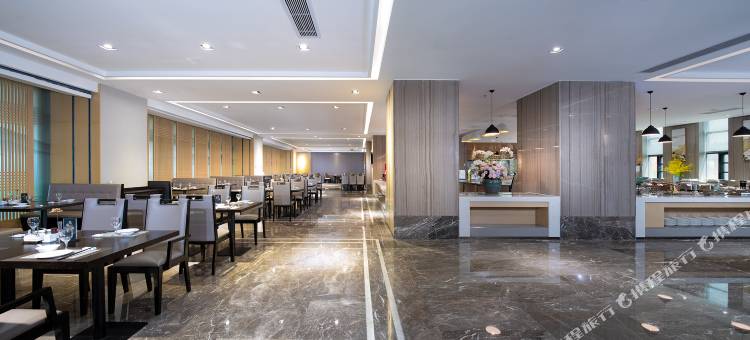 新余朝文财富酒店图片
