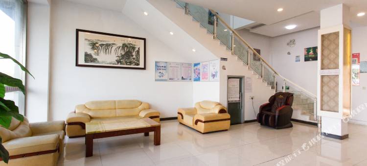 常熟顺达商务宾馆(富春江东路国际汽配城店)图片