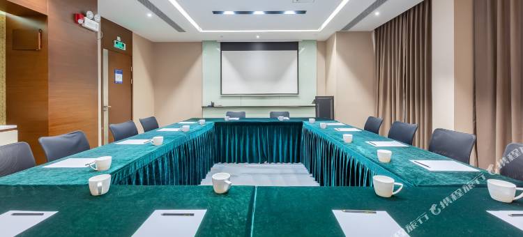 美丽豪酒店(鹤山广场店)图片