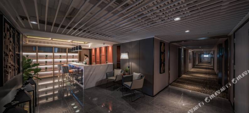 重庆云汐酒店 (汽博中心金童路轻轨站店)图片