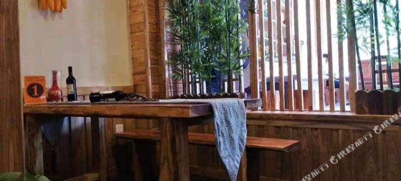 张家界山云涧客栈图片