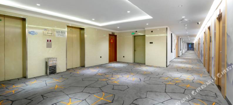 心怡精选酒店(深圳东门店)图片