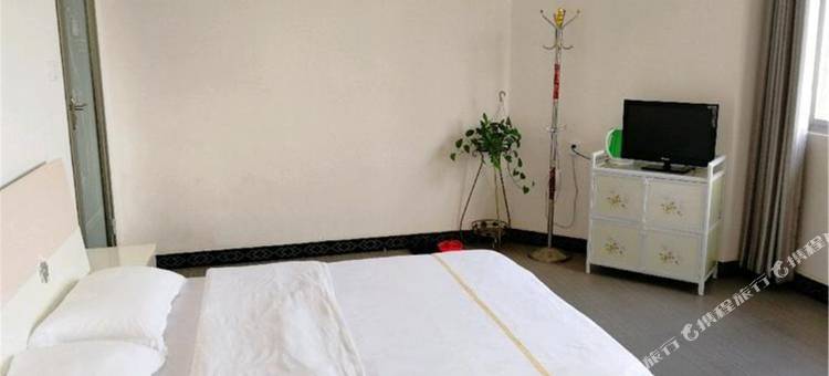 张家界永定映山红客栈图片
