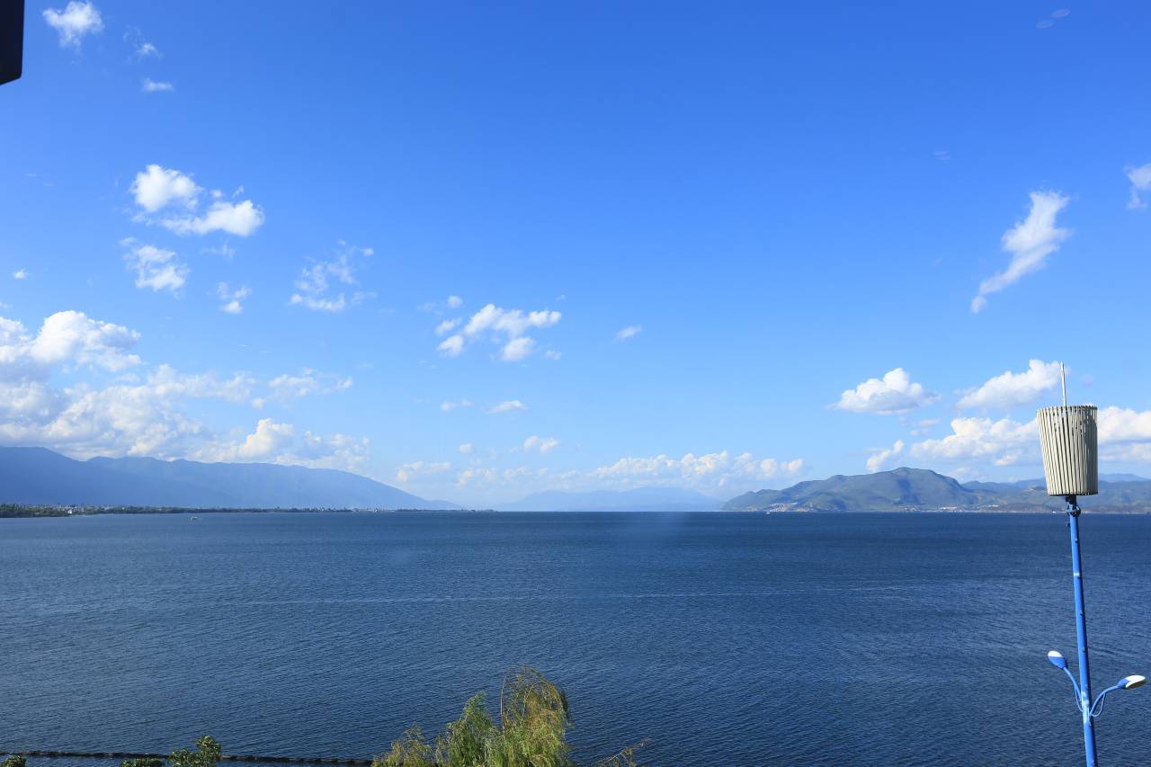 大理君泊海月海景度假酒店(大理高铁站洱海公园店)图片