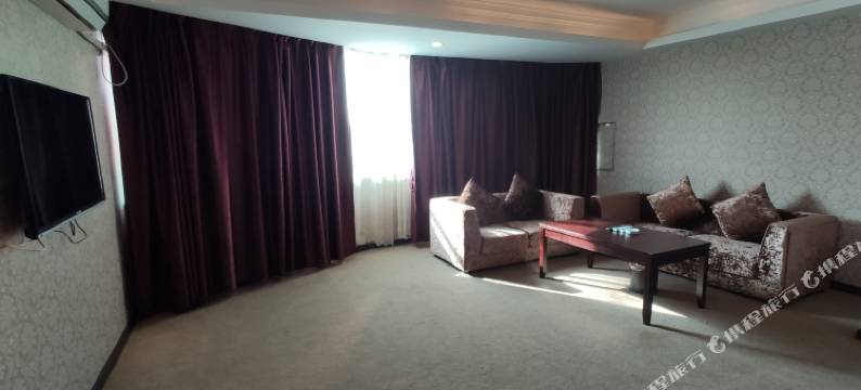 豪庭假日酒店(钦州年年丰广场店)图片