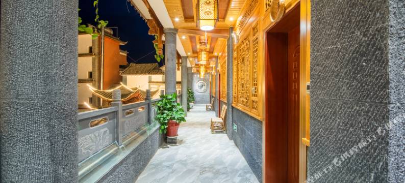 大理吟海伴月客栈(喜洲镇桃源码头店)图片