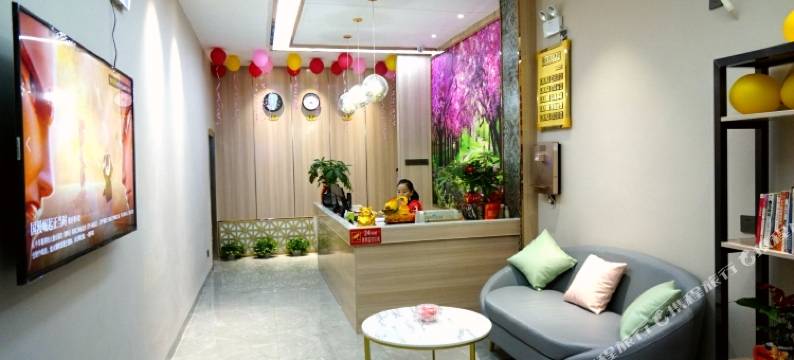郴州佳家假日酒店(郴州火车站店)图片