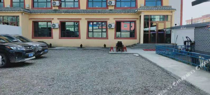 玛曲德吉欢巴宾馆图片