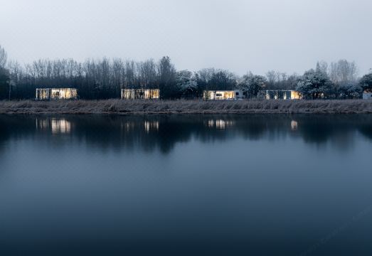 Stray Birds Hotel Hotel Overview