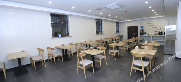 格林豪泰智选酒店(葫芦岛客运总站店)图片