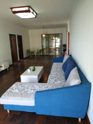 昆明苍山洱海民宿(司家营分店)